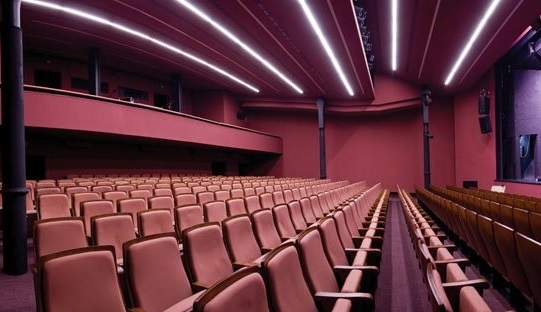 Central-Szinhaz-inside-1.jpg